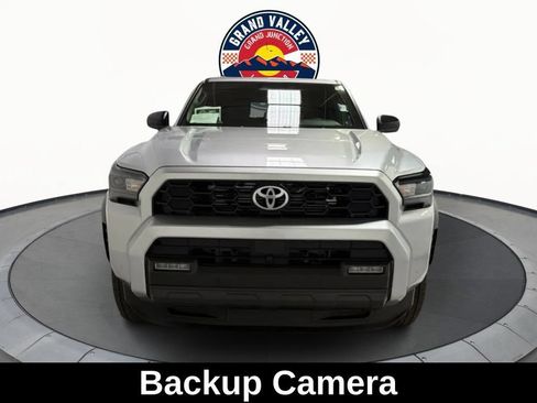 Used 2026 Toyota 4Runner TRD Off-Road AWD/4WD image 4