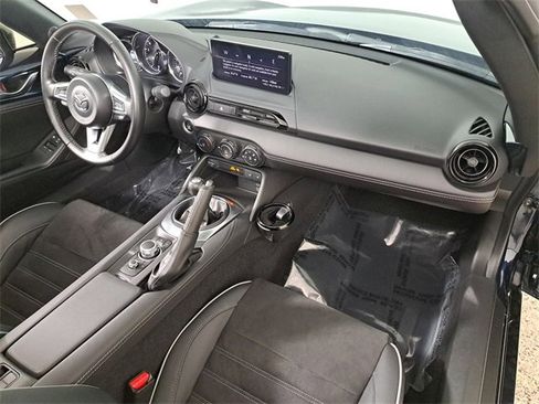 Used 2024 MAZDA MX-5 Miata RF Club w/ Weather Package image 11
