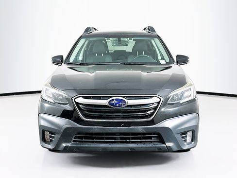Used 2020 Subaru Outback Premium AWD/4WD image 2