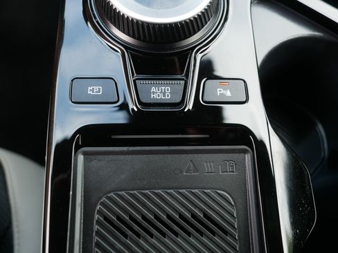 Certified 2023 Kia EV6 GT-Line AWD/4WD image 31