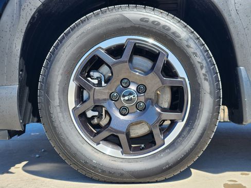 Certified 2025 Honda Pilot EX-L image 11