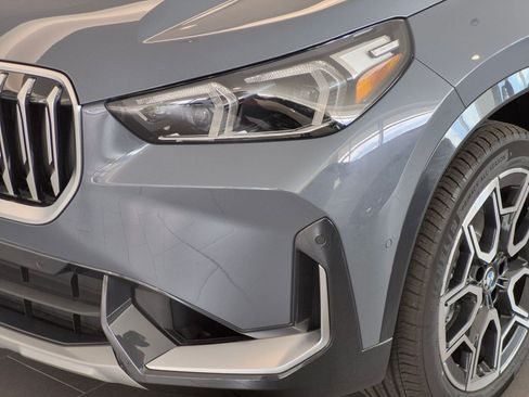 New 2026 BMW X1 xDrive28i w/ Technology Package AWD/4WD image 8