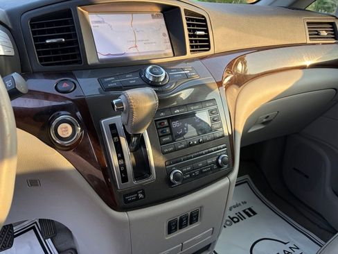 Used 2014 Nissan Quest LE FWD image 22