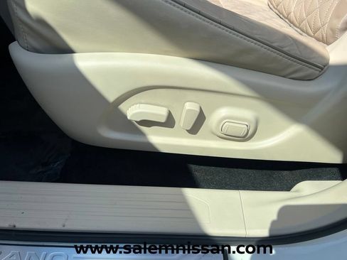 Used 2019 Nissan Murano Platinum AWD/4WD image 16