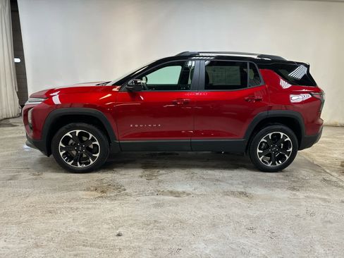 Certified 2025 Chevrolet Equinox LT w/ Convenience Package II image 11