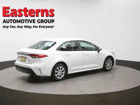 Used 2024 Toyota Corolla LE image 39