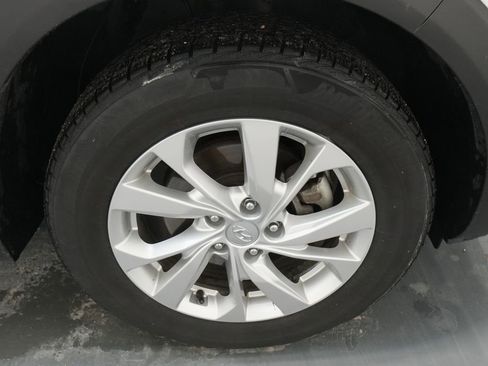 Used 2019 Hyundai Tucson SE image 10