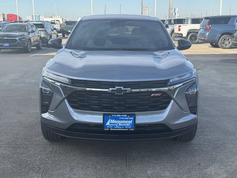 New 2026 Chevrolet Trax RS w/ Driver Confidence Package image 3