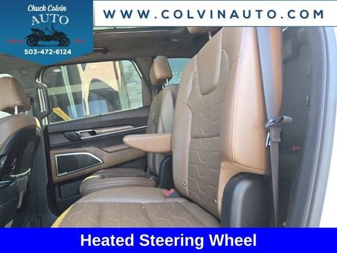 Used 2020 Kia Telluride SX w/ SX Prestige Package AWD/4WD image 9