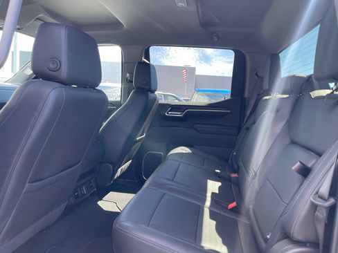 Used 2026 GMC Sierra 1500 SLT RWD image 4