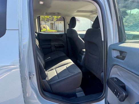 Used 2023 Ford Maverick XLT w/ Black Appearance Package image 9