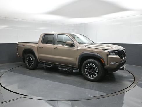 Used 2023 Nissan Frontier PRO-4X w/ Pro Convenience Package AWD/4WD image 25
