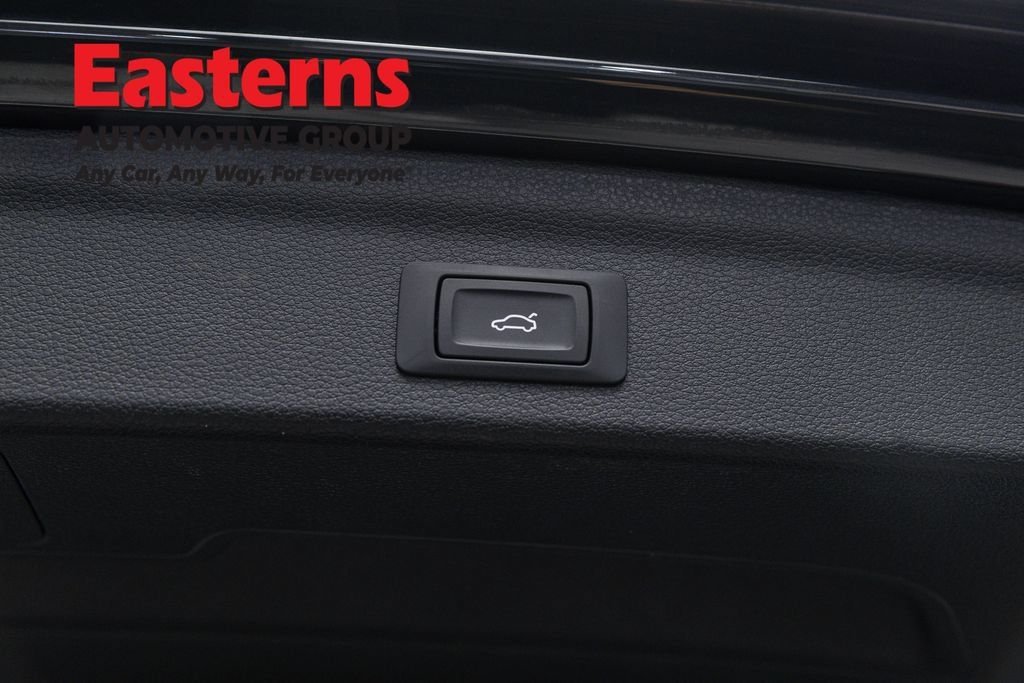 Used 2025 Audi Q3 2.0T Premium AWD/4WD image 25