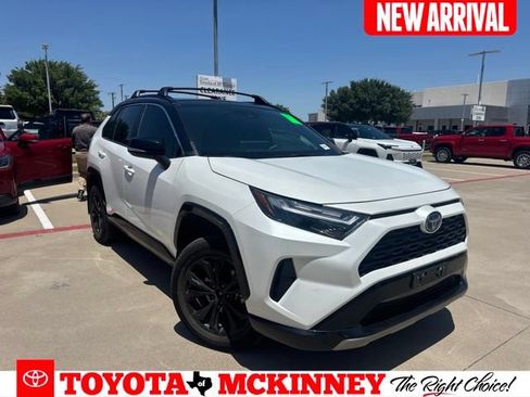 Used 2024 Toyota RAV4 XSE AWD/4WD image 1