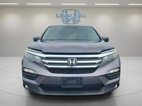 Used 2017 Honda Pilot EX image 8