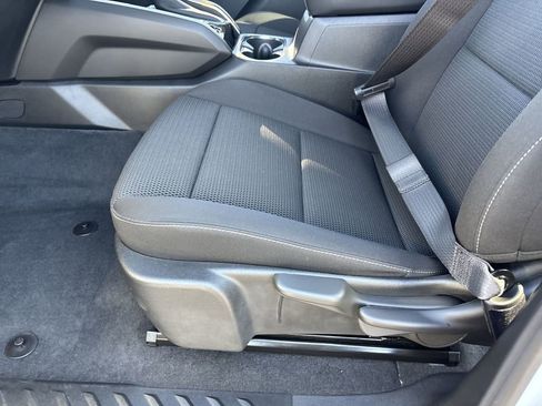 Used 2025 GMC Canyon Elevation image 19