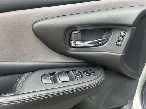 Used 2024 Nissan Murano SL image 18