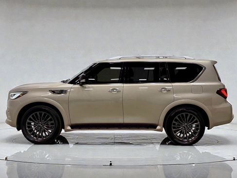 Used 2024 INFINITI QX80 Sensory image 9