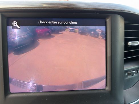 Used 2020 RAM 1500 Laramie AWD/4WD image 36