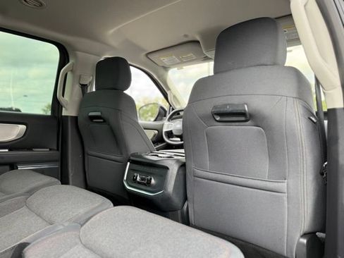 Certified 2025 Ford Expedition Active AWD/4WD image 20