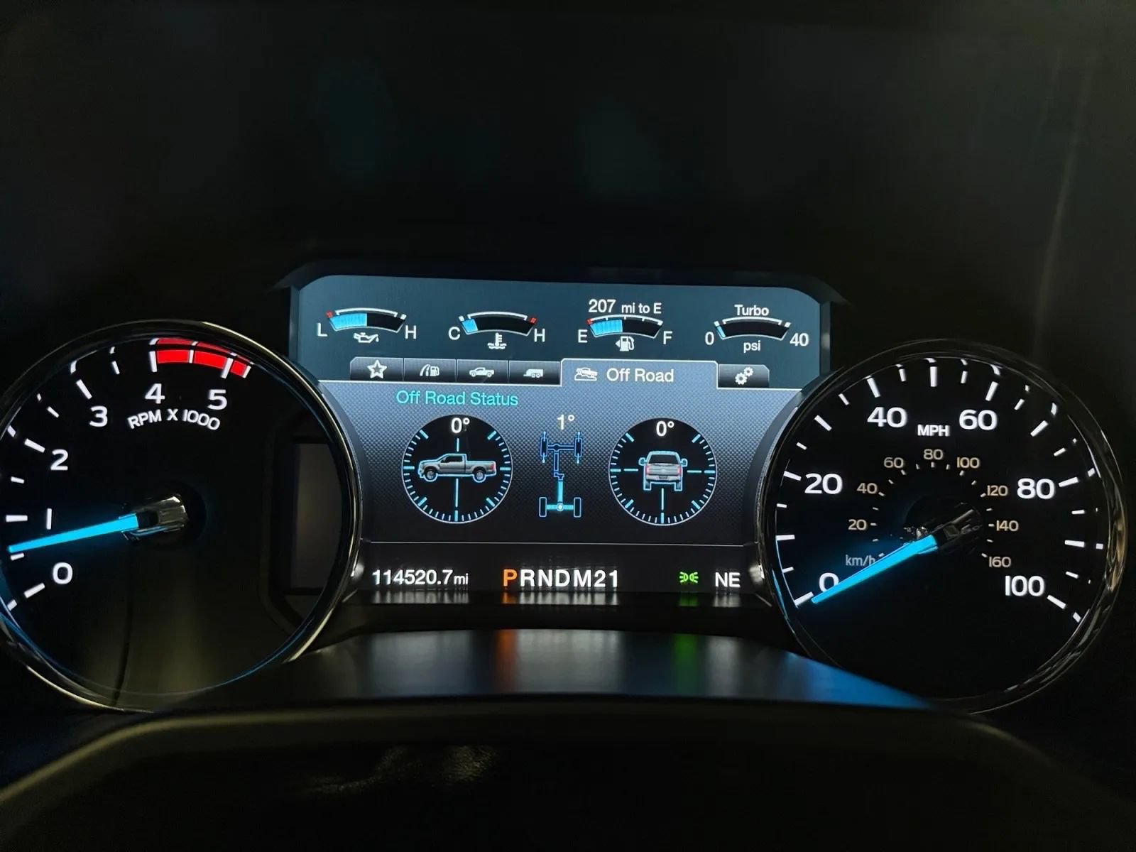 Used 2017 Ford F350 Platinum w/ Platinum Ultimate Package AWD/4WD image 11