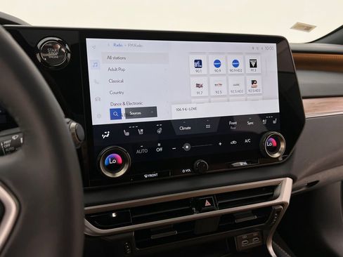 Certified 2025 Lexus RX 350 Premium image 3