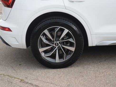 Used 2021 Audi Q5 2.0T Premium AWD/4WD image 29
