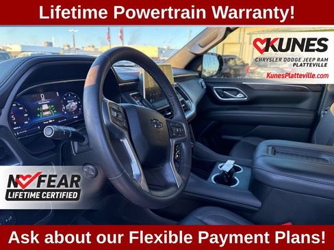 Used 2024 Chevrolet Tahoe Z71 w/ Luxury Package AWD/4WD image 17