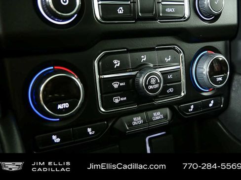 Used 2024 Chevrolet Tahoe Z71 w/ Z71 Off-Road Package AWD/4WD image 16