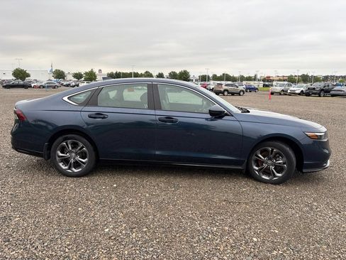 Used 2024 Honda Accord EX-L image 11