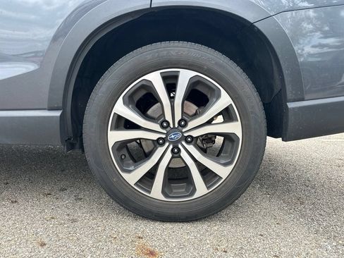 Used 2023 Subaru Forester Limited AWD/4WD image 7