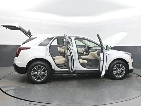 Used 2023 Cadillac XT5 Premium Luxury AWD/4WD image 48
