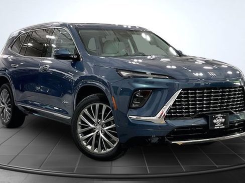 Used 2026 Buick Enclave Avenir w/ Super Cruise Package AWD/4WD image 12