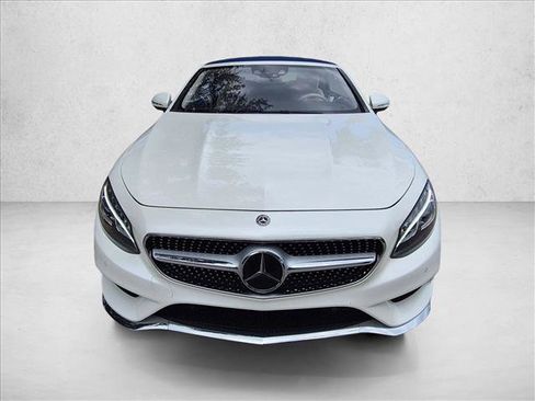 Used 2017 Mercedes-Benz S 550 Cabriolet image 2