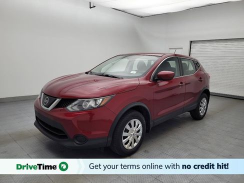 Used 2019 Nissan Rogue Sport S image 1
