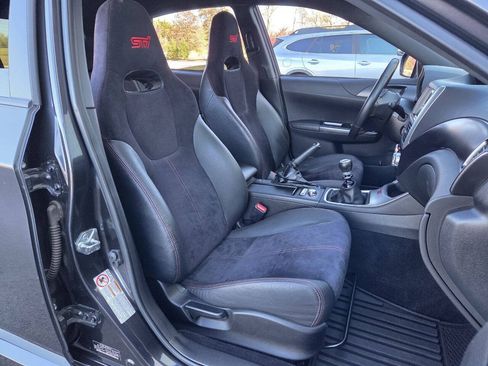 Used 2011 Subaru Impreza WRX STI AWD/4WD image 18