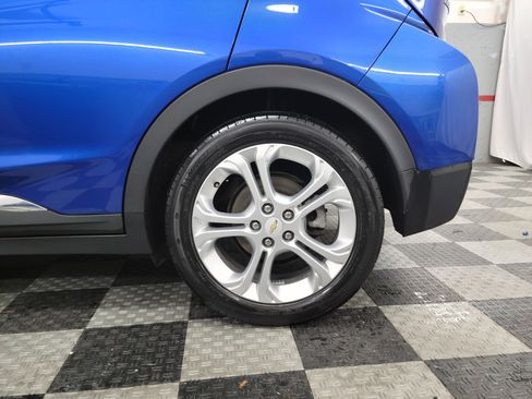 Used 2019 Chevrolet Bolt LT image 24