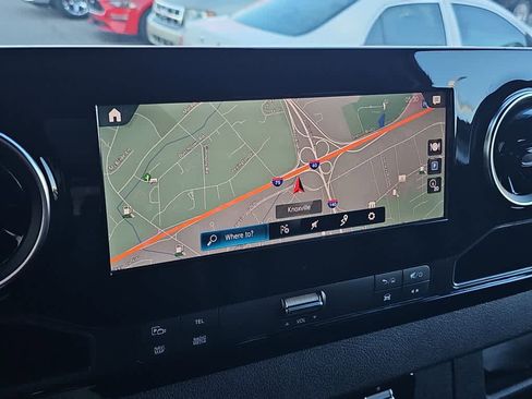 Used 2024 Mercedes-Benz Sprinter 2500 image 16