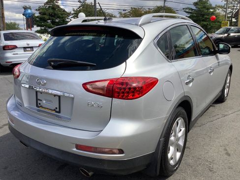 Used 2010 INFINITI EX35 Journey image 7