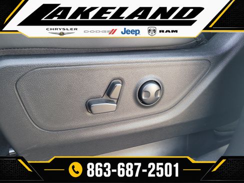 Used 2023 RAM 1500 Big Horn AWD/4WD image 19