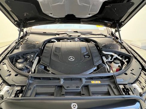 Used 2024 Mercedes-Benz S 580 S 580 image 27