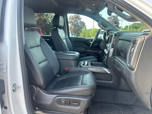 Used 2021 GMC Sierra 1500 SLT w/ SLT Premium Plus Package AWD/4WD image 12