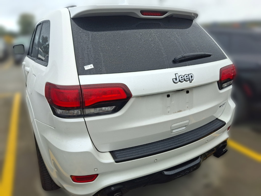 Used 2017 Jeep Grand Cherokee SRT AWD/4WD image 8