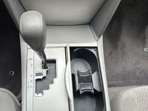 Used 2011 Toyota Camry LE FWD image 23