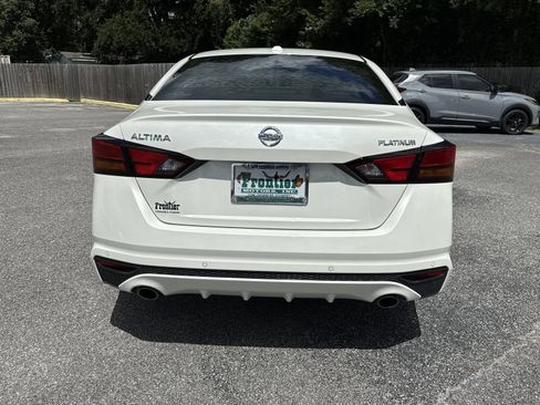 Used 2019 Nissan Altima 2.5 Platinum FWD image 4