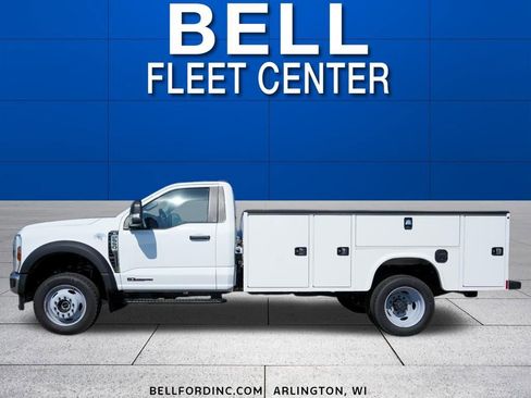 New 2025 Ford F550 4x4 Regular Cab Super Duty image 5