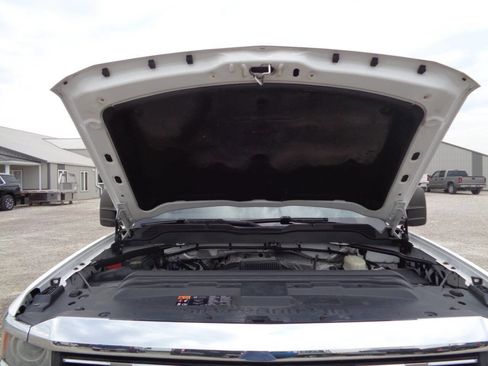 Used 2015 Chevrolet Silverado 2500 LT w/ LT Convenience Package image 15