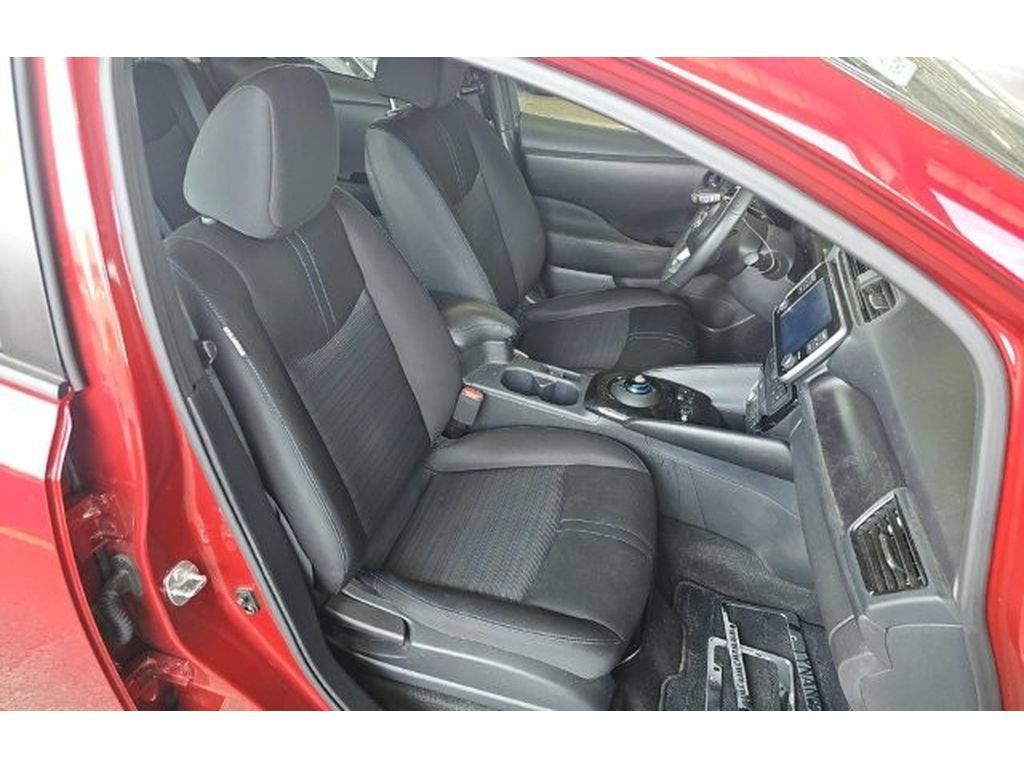 Used 2025 Nissan Leaf SV Plus FWD image 6
