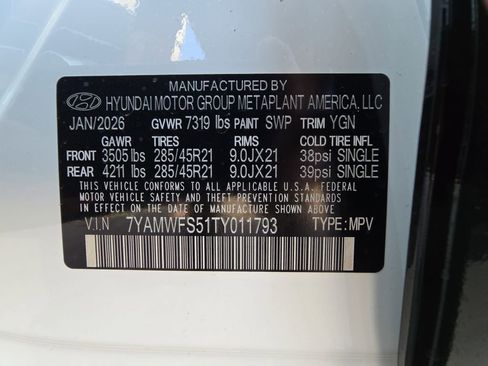 New 2026 Hyundai Ioniq 9 Limited w/ Tow & Go Package AWD/4WD image 36