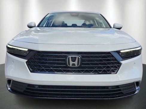 New 2026 Honda Accord Touring image 2